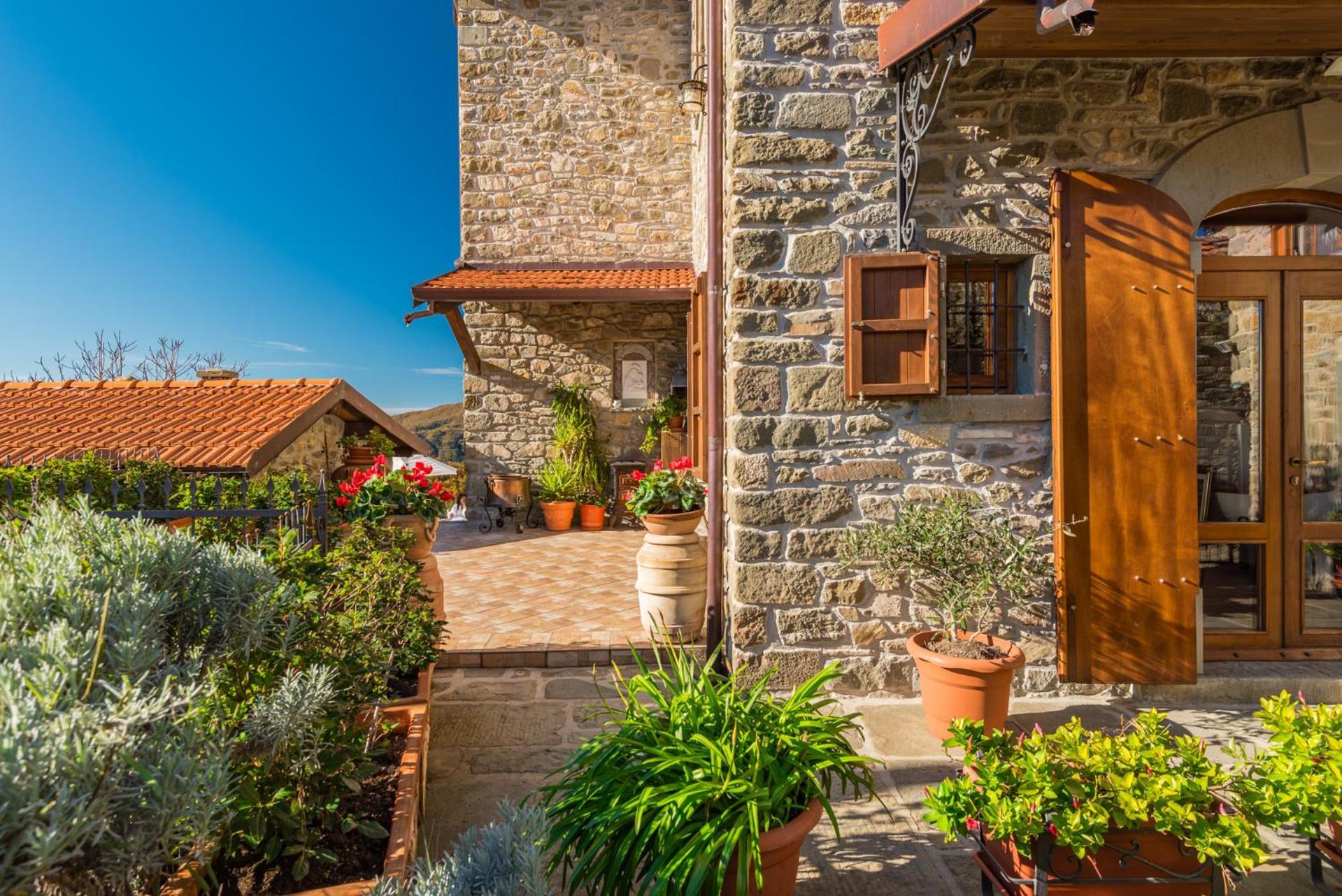 Vivi Luxury Country House Comano  Eksteriør bilde