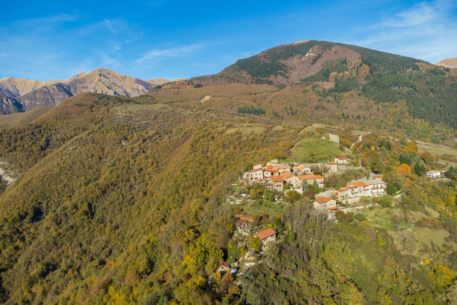 Vivi Luxury Country House Comano  Eksteriør bilde