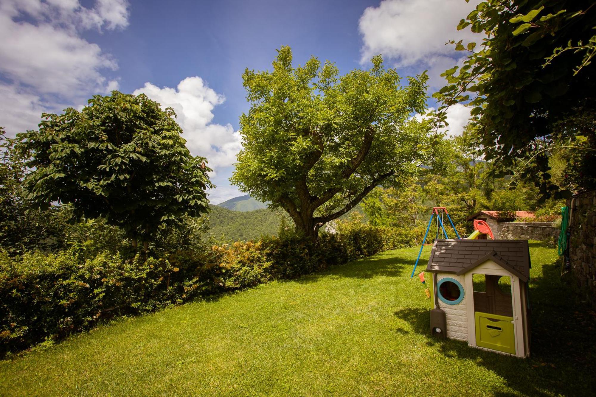 Vivi Luxury Country House Comano  Eksteriør bilde